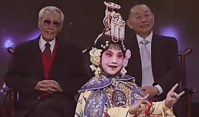 原创梅派传人巴特尔我永远是个学生要谦卑做人踏踏实实演戏