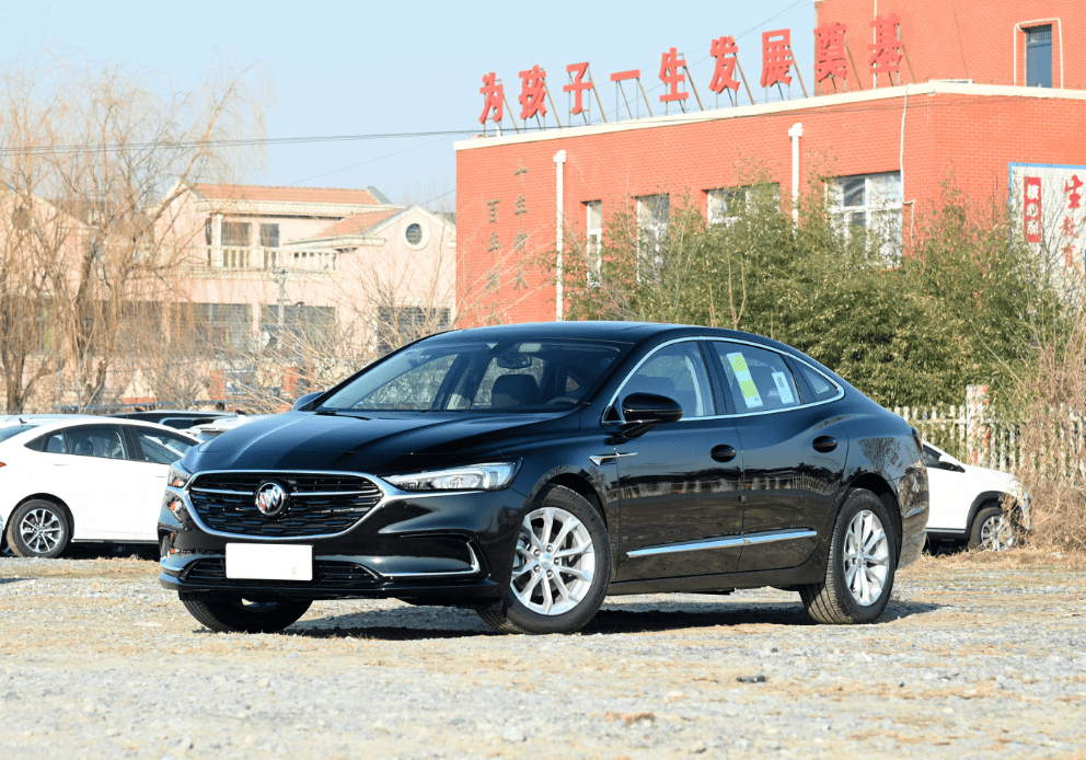 原创22款15t别克君越不值得买没有性价比具体分析后你就明白了