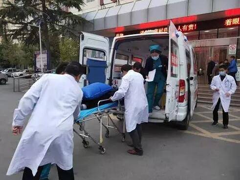 温州120救护车转运病人,长途跨省转送保障患者的安全_服务_进行_城市