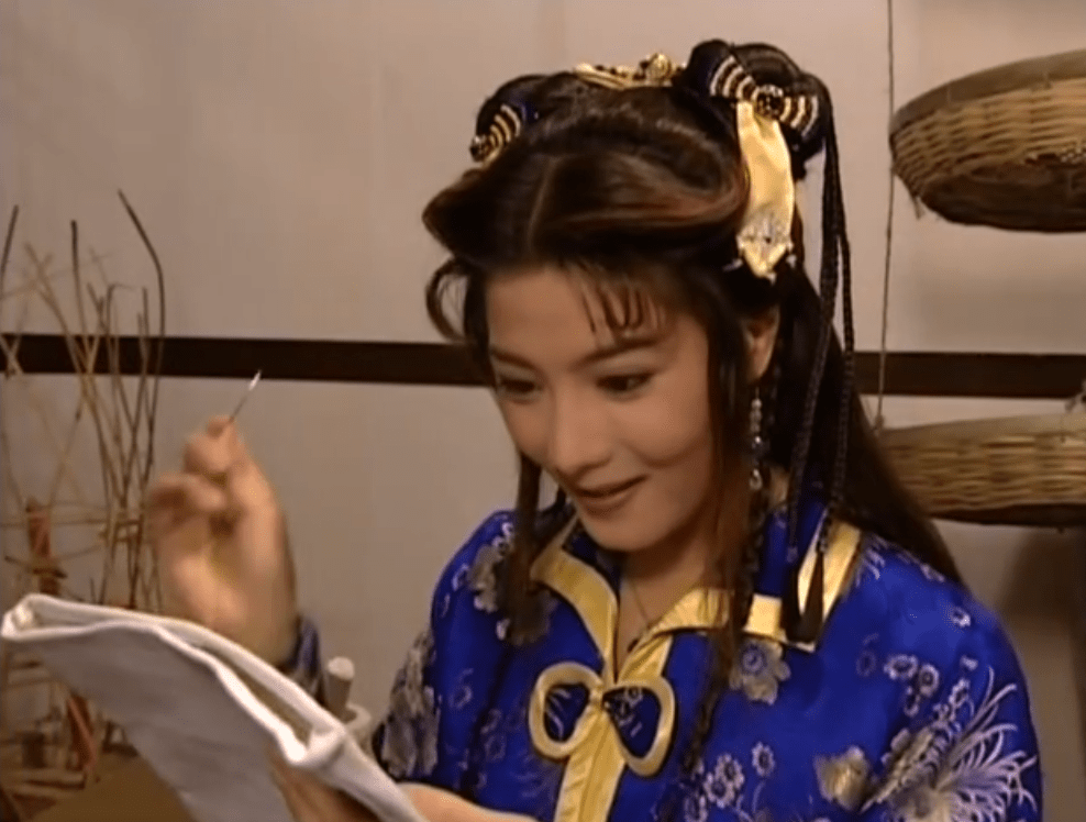 霹雳菩萨阿舍那些奇怪的衣服