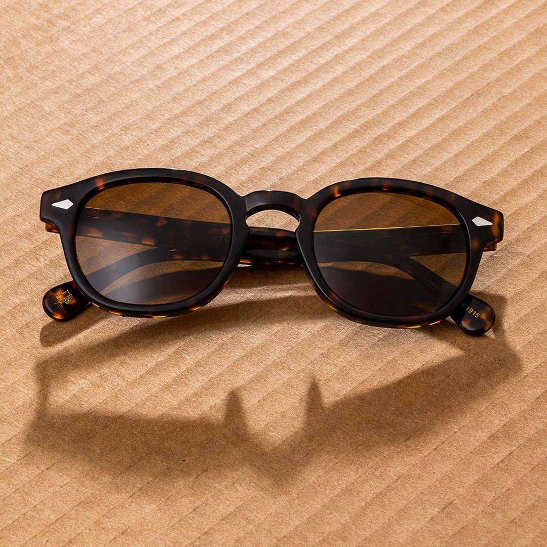 英国最著名眼镜精品店|经典奢华眼镜品牌moscot_london_place_eye