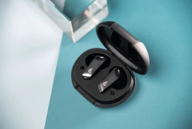 南卡和漫步者蓝牙耳机哪个好?高性价比蓝牙耳机深度对比