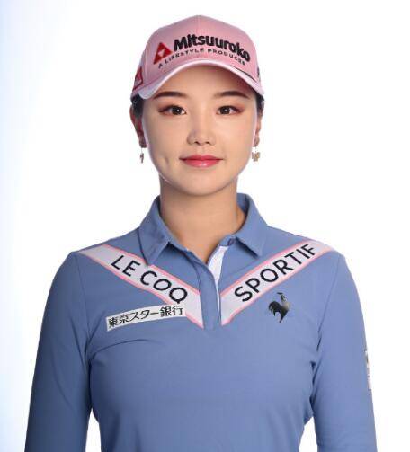 女子日巡世锦赛首轮战罢石昱婷晋级在望鲁婉遥仍需努力