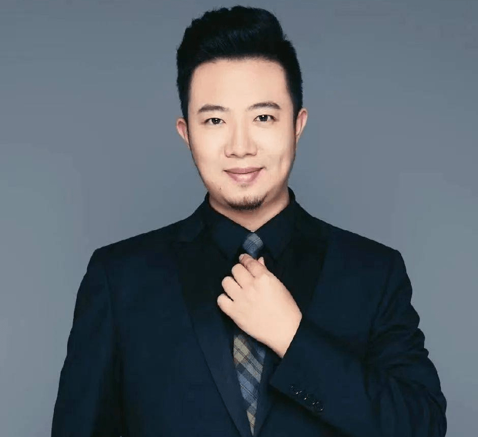 访2022留声机国际音乐比赛中国赛区声乐美声评审张岩