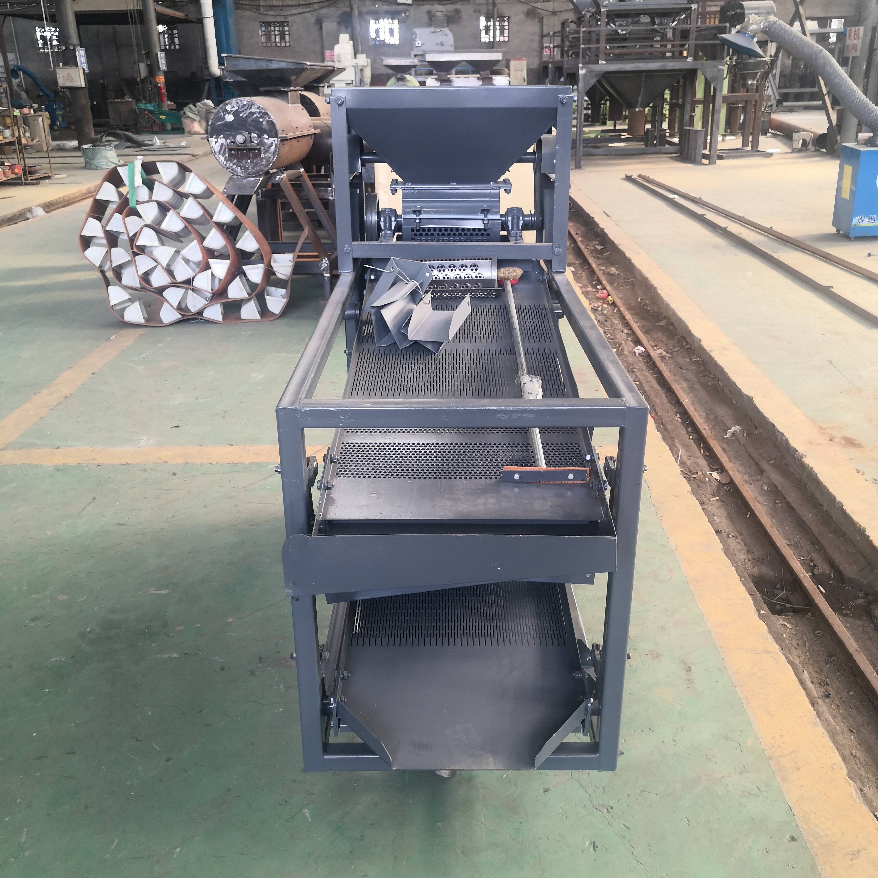 新型4层花椒筛选机花椒去把去籽机大红袍振动筛分机