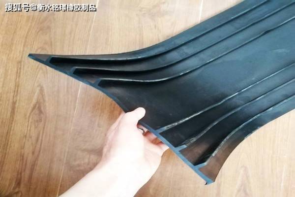 橡胶止水带的常用固定方法