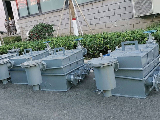 崭新产品首亮相防泄漏煤气排水器