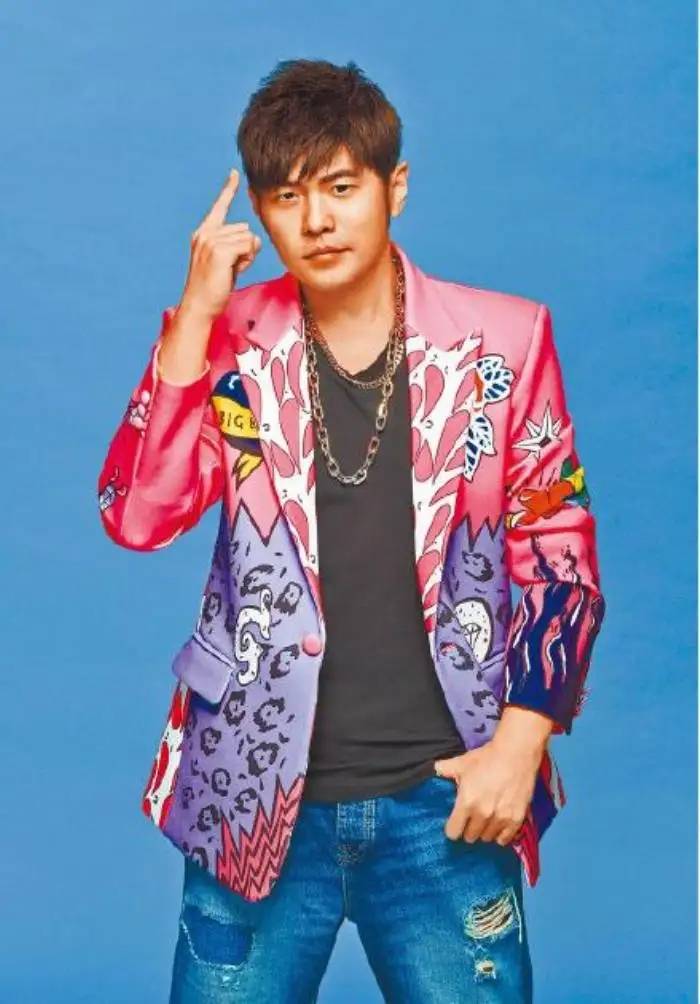 歌手 周杰伦 经典照片合集-搜狐大视野-搜狐新闻