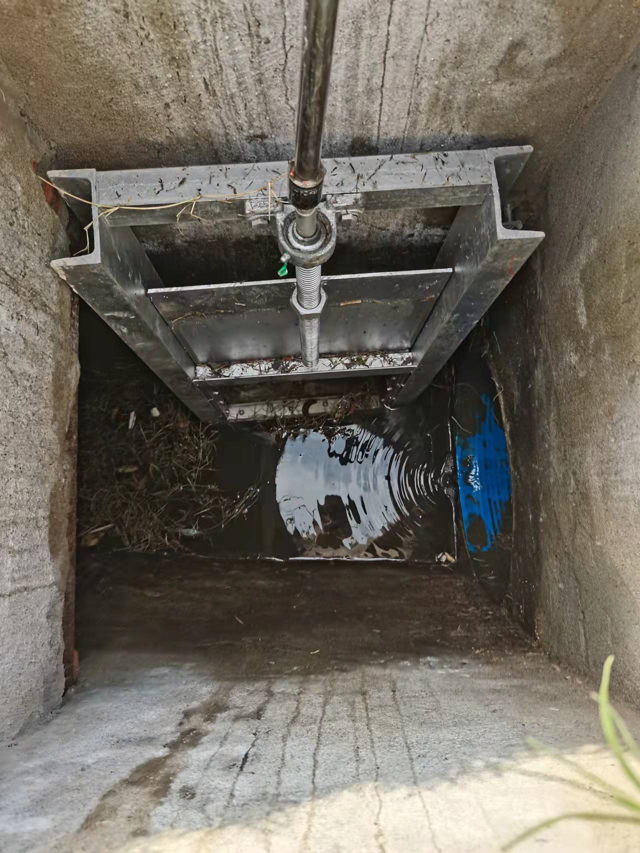 上海管道阀门安装上海检测井格栅更换上海截止阀安装有方向要求吗