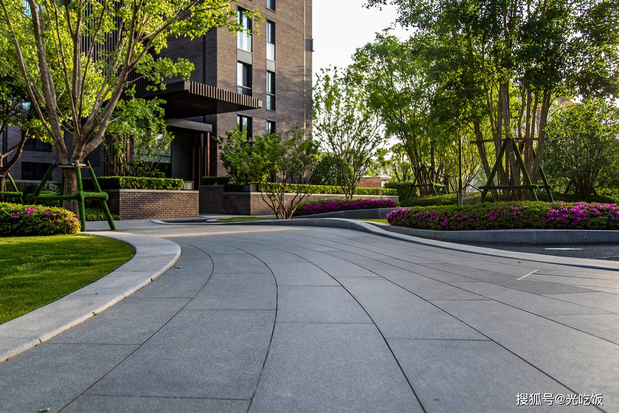 地产建筑设计摄影,郑州永威上和院楼盘拍摄_时候_光影_进行了