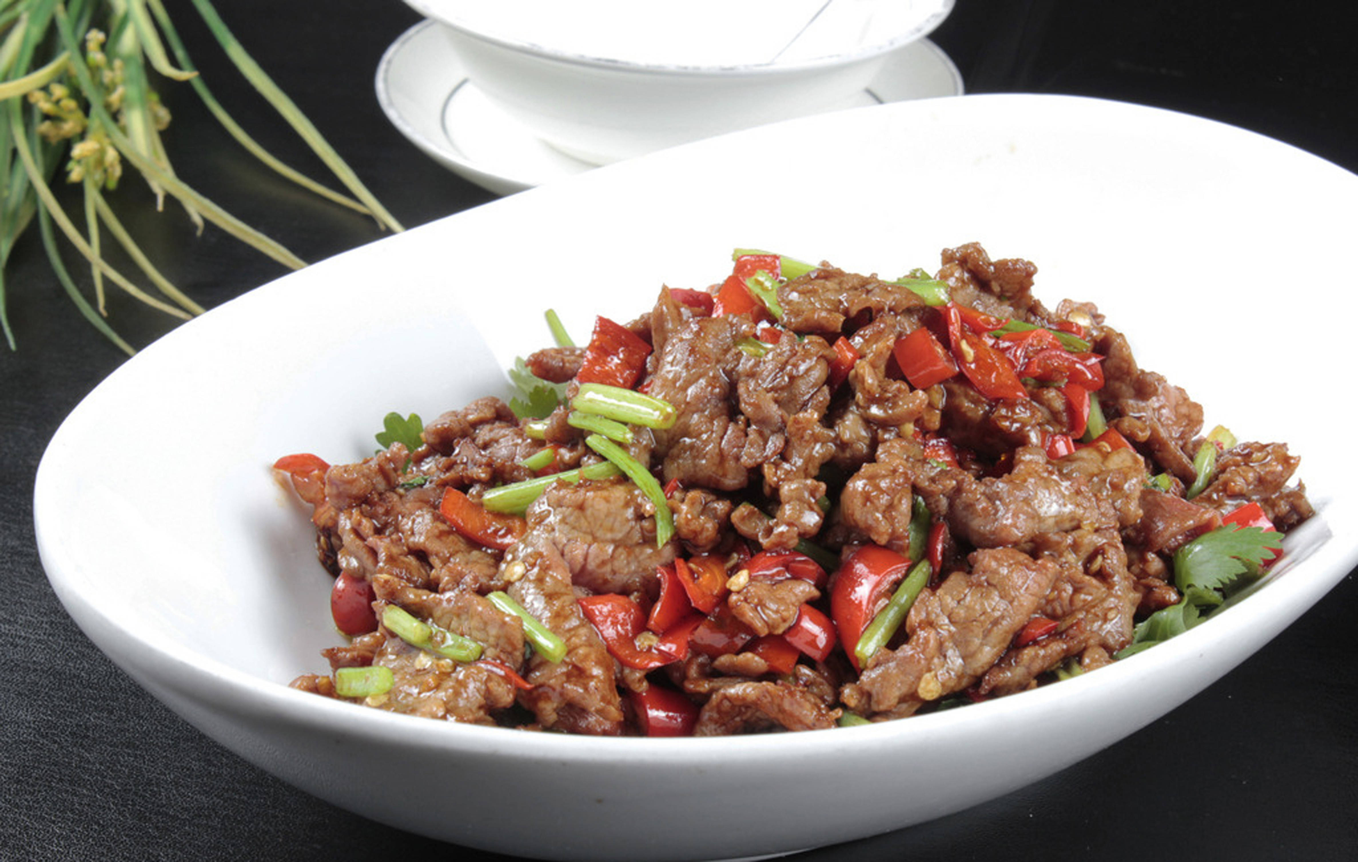 牛肉想要炒得好吃牢记3个小技巧牛肉熟得快嫩滑鲜香不塞牙