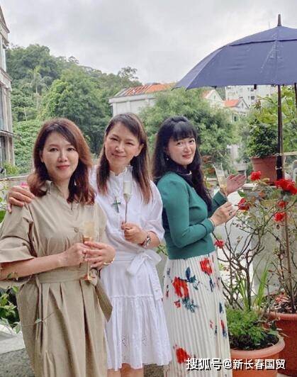 她被传是刘德华最恨的女星,婚姻失败再嫁亿万富商