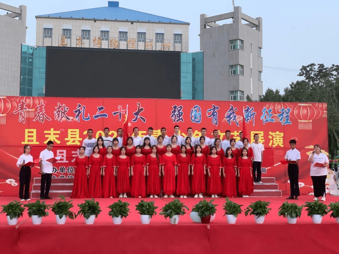 且末县第一中学文化广场活动火热开演