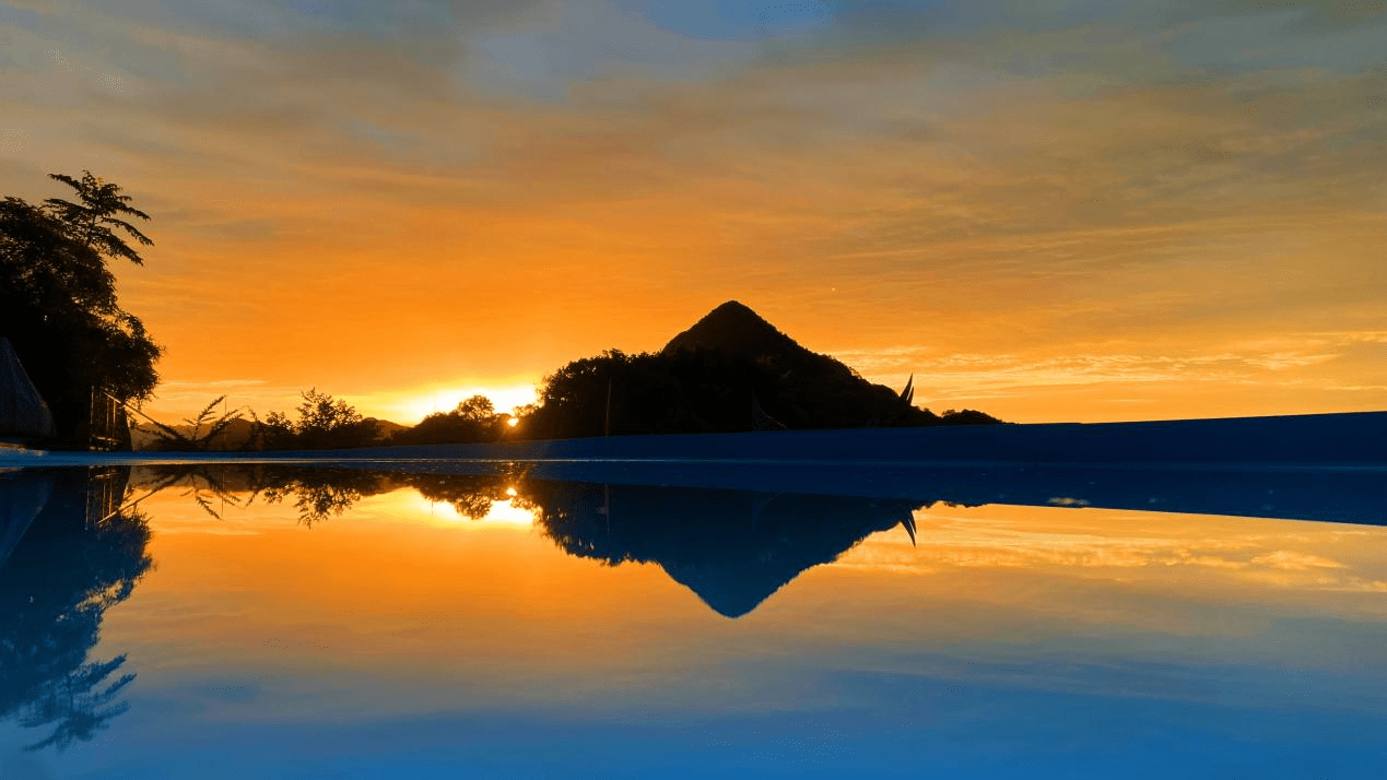 美翻了九皇山朝霞日出美景如画每一秒都绚丽夺目