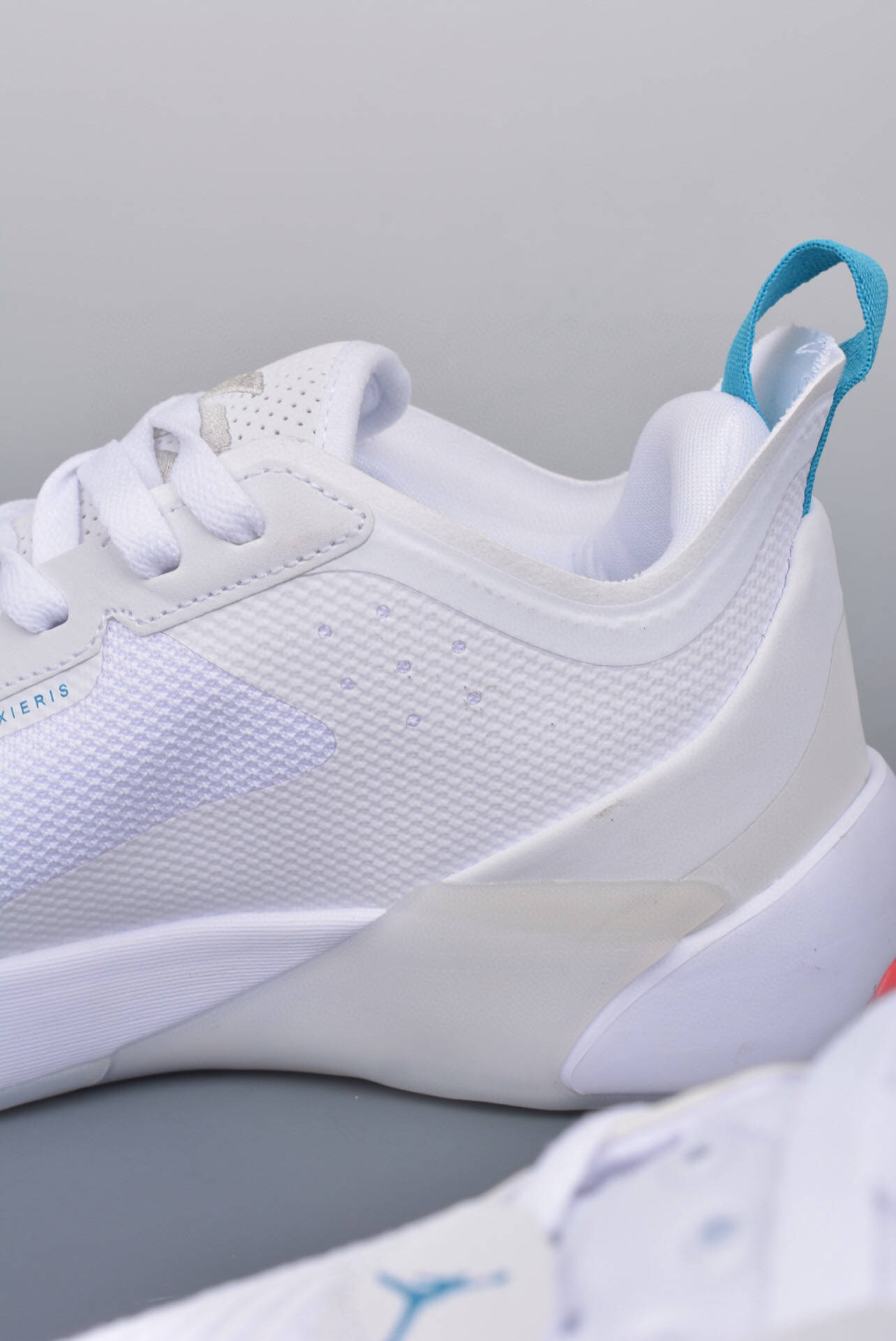 乔丹 jordan luka 1 zoom separate 东契奇签名篮球鞋