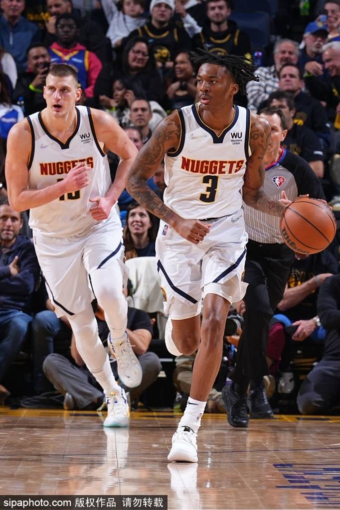 掘金新援融合成效显著 NBA直播见证球队战术升级全过程