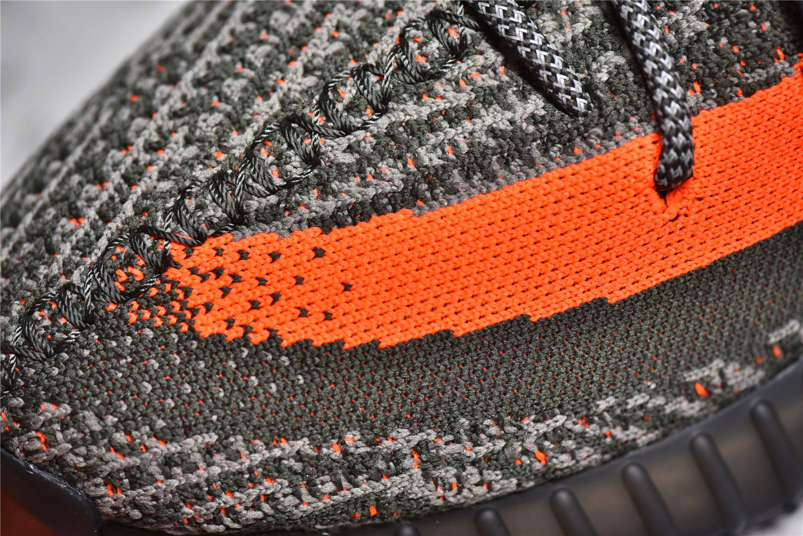 阿迪达斯椰子 adidas yeezy 350v2 boost 灰橙暗黑运动鞋