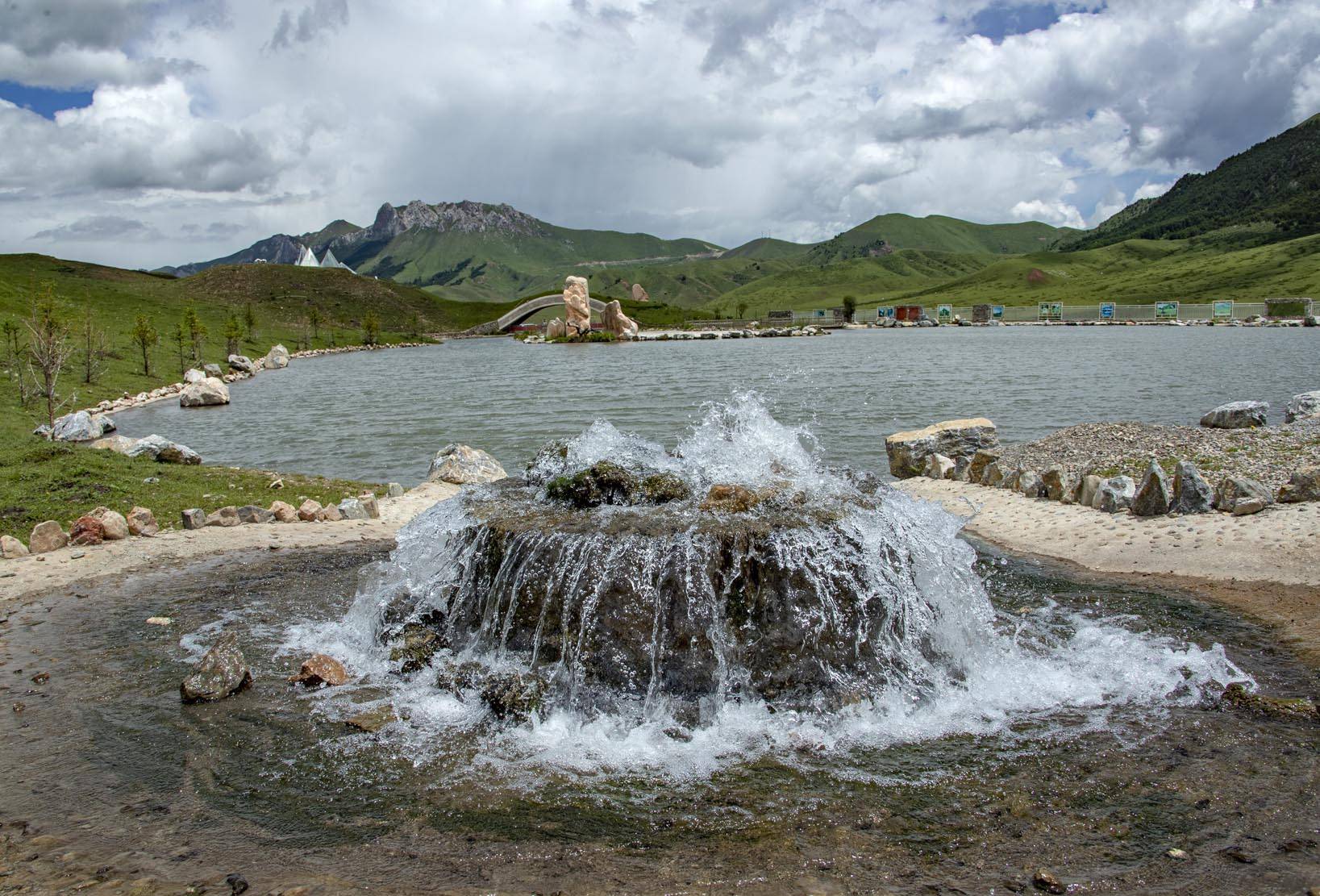 四川若尔盖:川西北高原上的璀璨明珠-河它温泉谷_景区_精品_碧天架