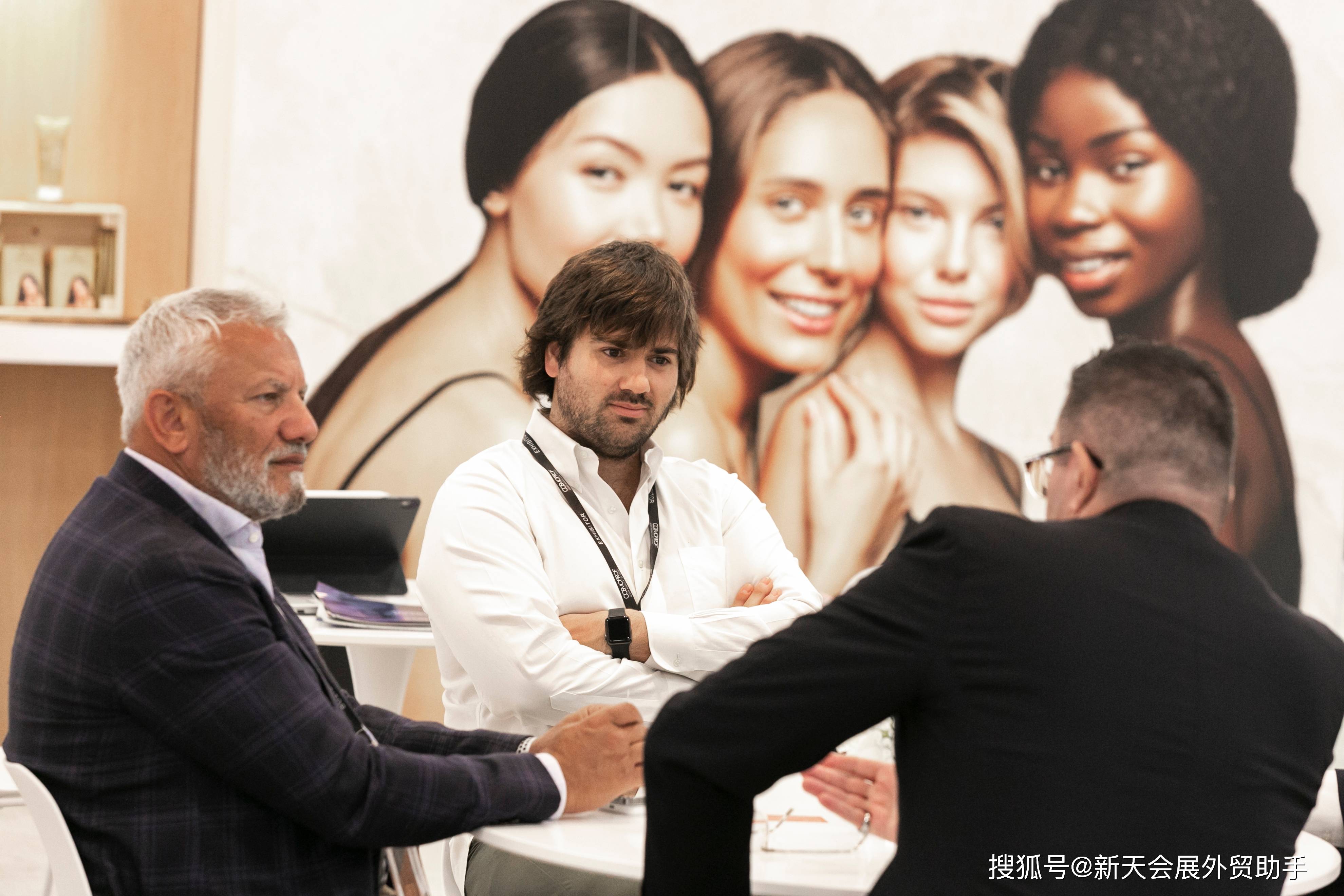 Comenity Cosmoprof - t16mlug