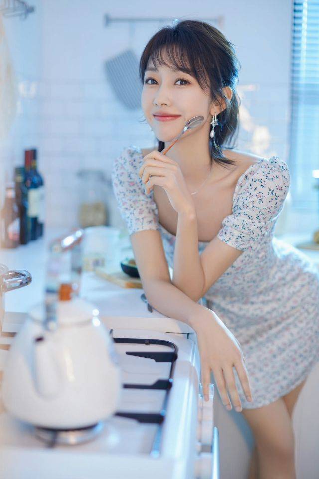 女明星宣璐写真合集：清纯唯美、公主女神