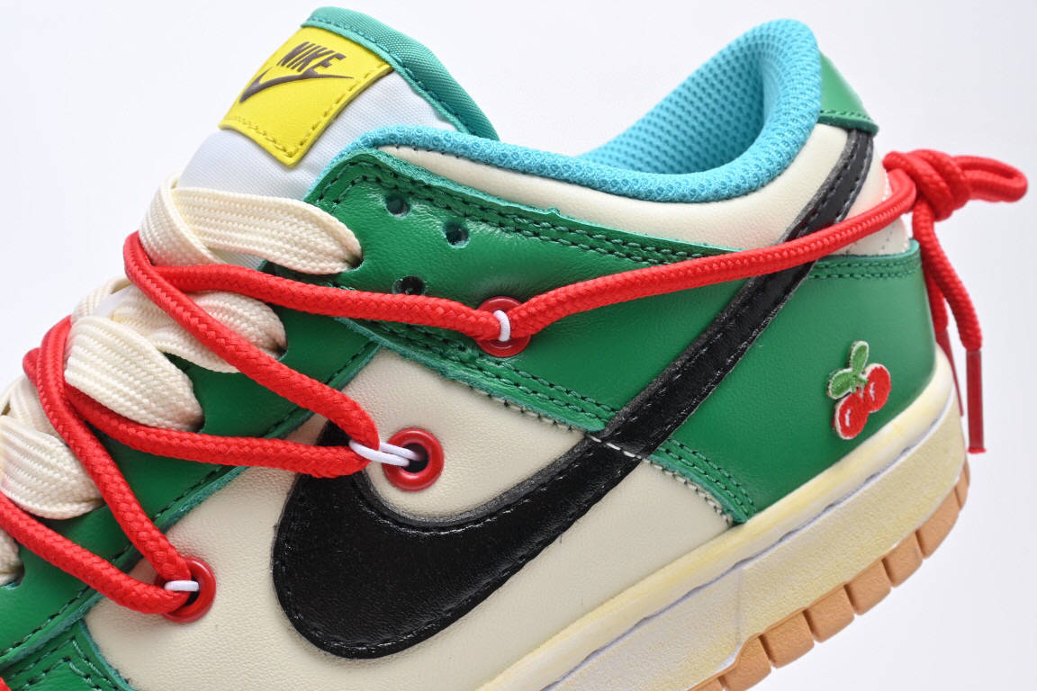 耐克nikedunklow樱桃绿红刺绣贴解构绑带低帮休闲板鞋