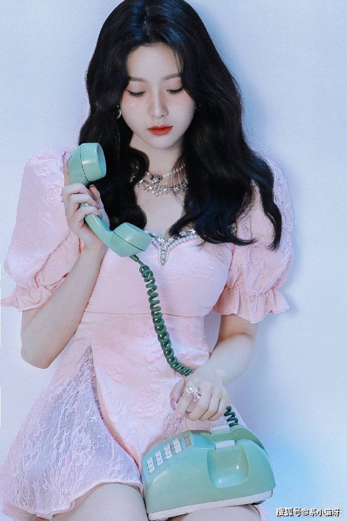 王子璇写真好美，给人印象深刻，别放大第三张图片