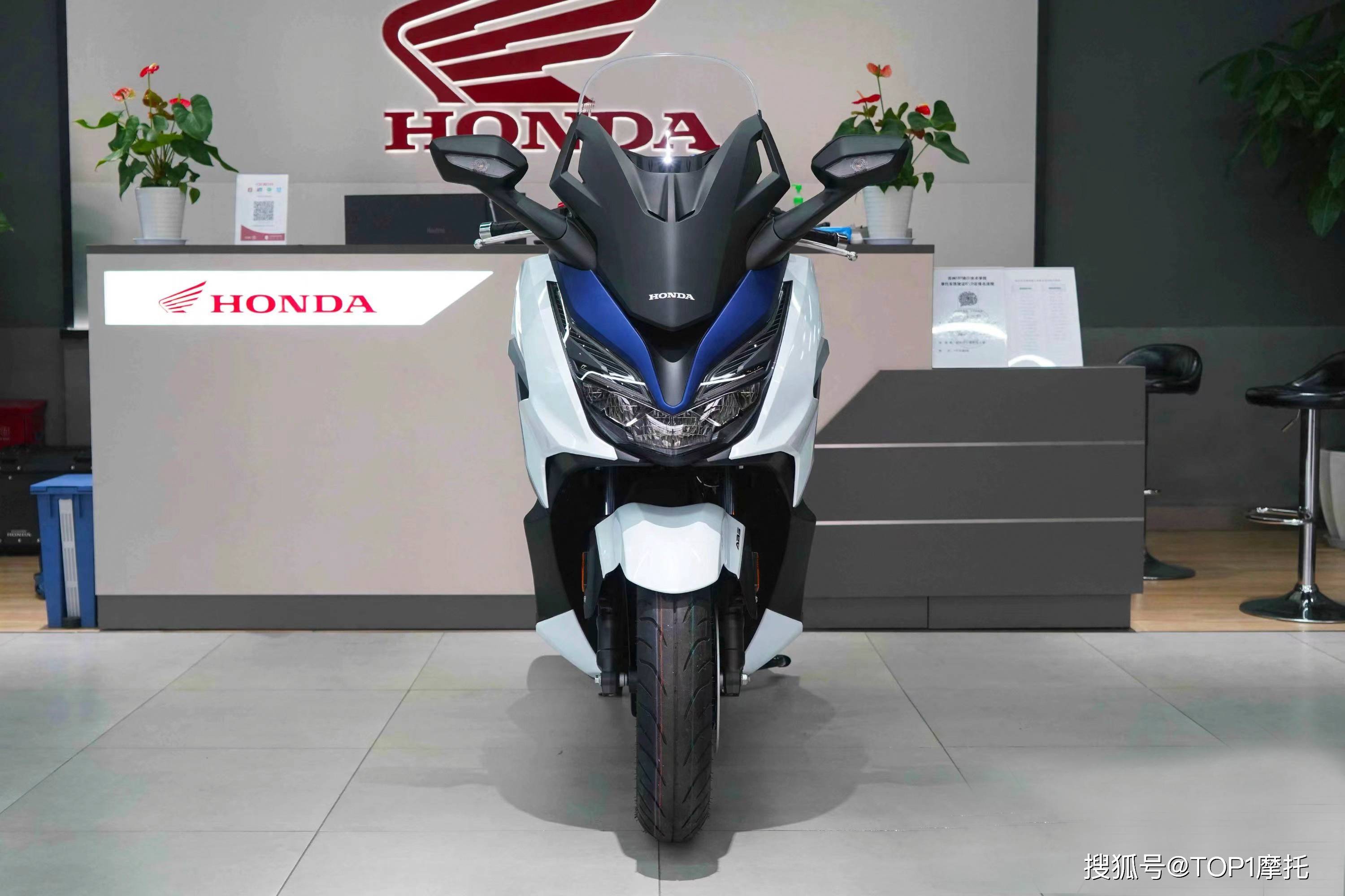 本田:我只想卷死各位!nss350大踏板国产版终于来了_搜狐汽车_搜狐网