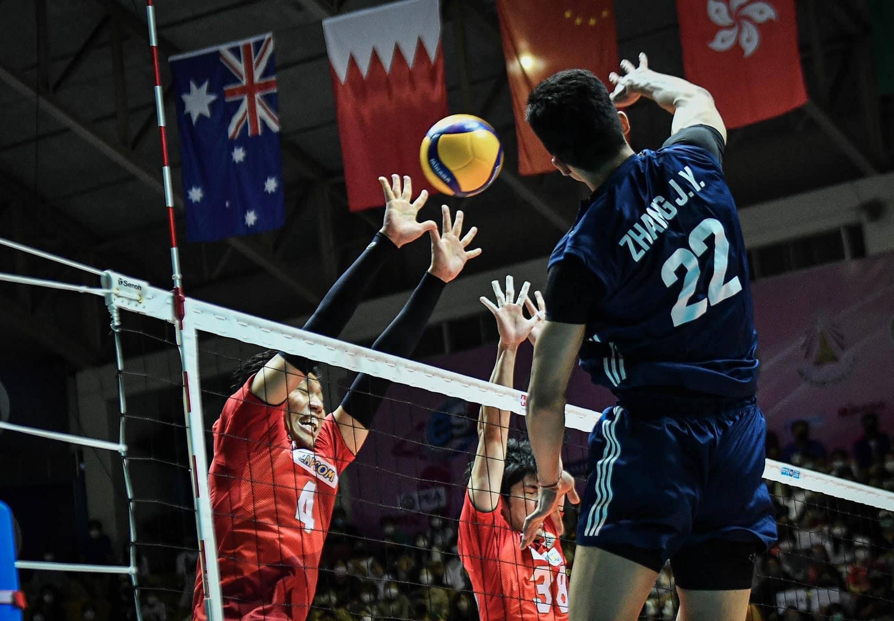 原创中国男排零封日本夺冠拦网是关键三名球员入选最佳阵容