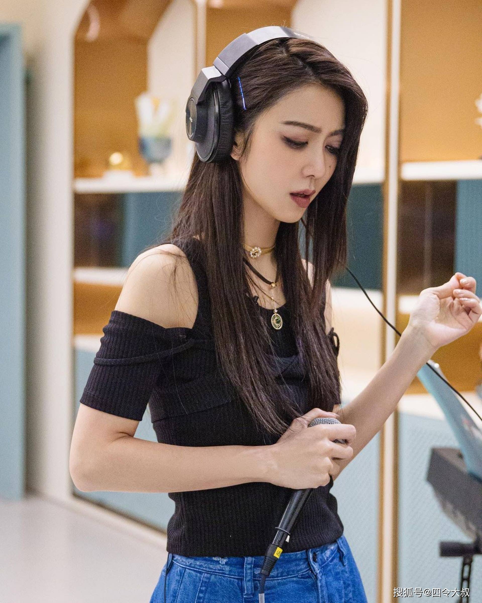 岁月给了薛凯琪更多的是美丽-搜狐大视野-搜狐新闻
