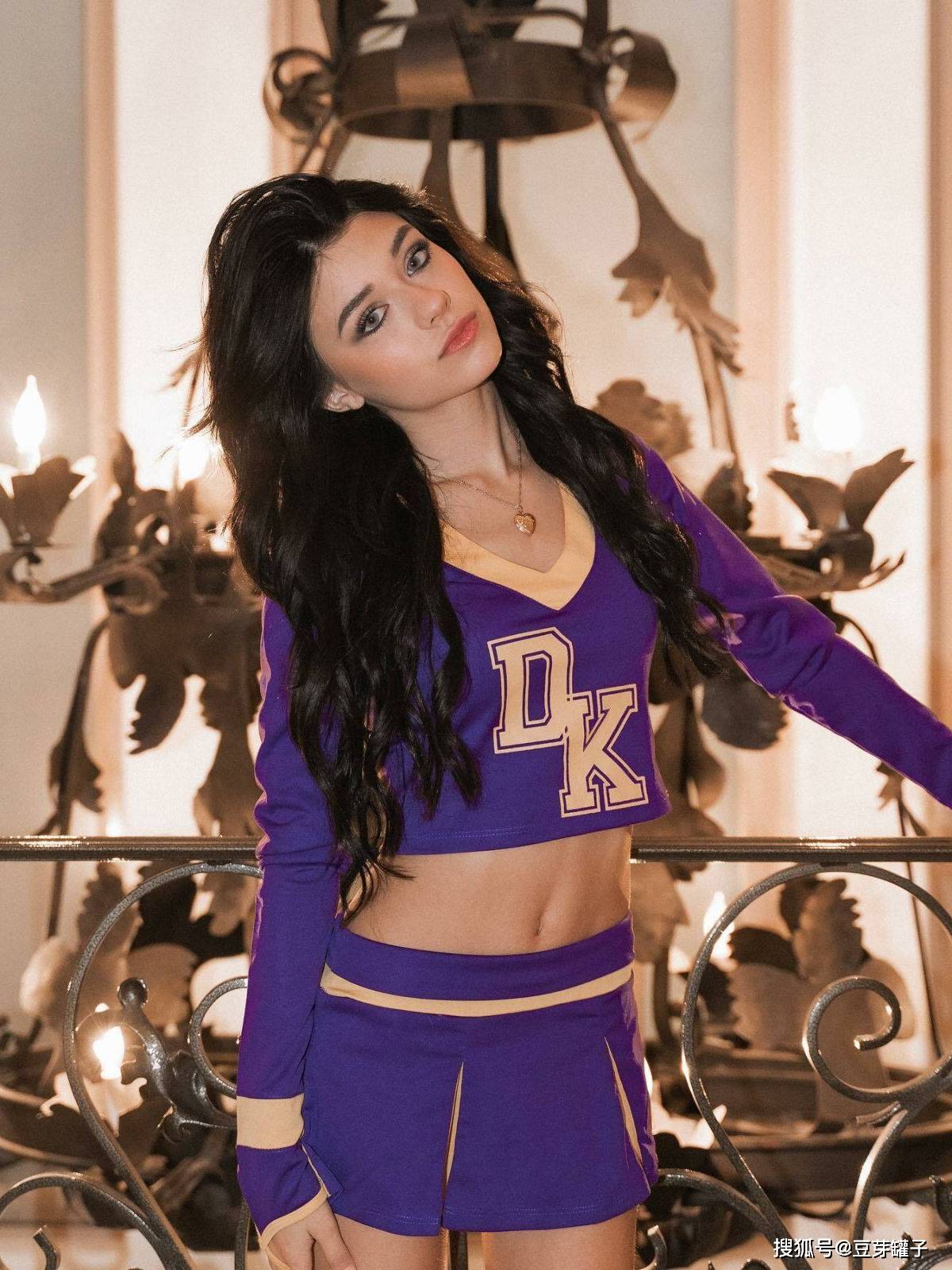 Rachel Brockman Hot Pics - ykvbhkc