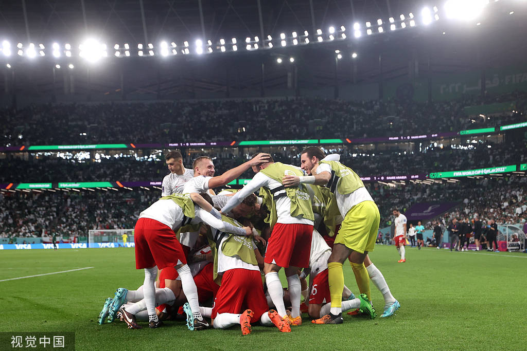 欧洲杯波兰对葡萄牙视频：激烈对决完整回顾
