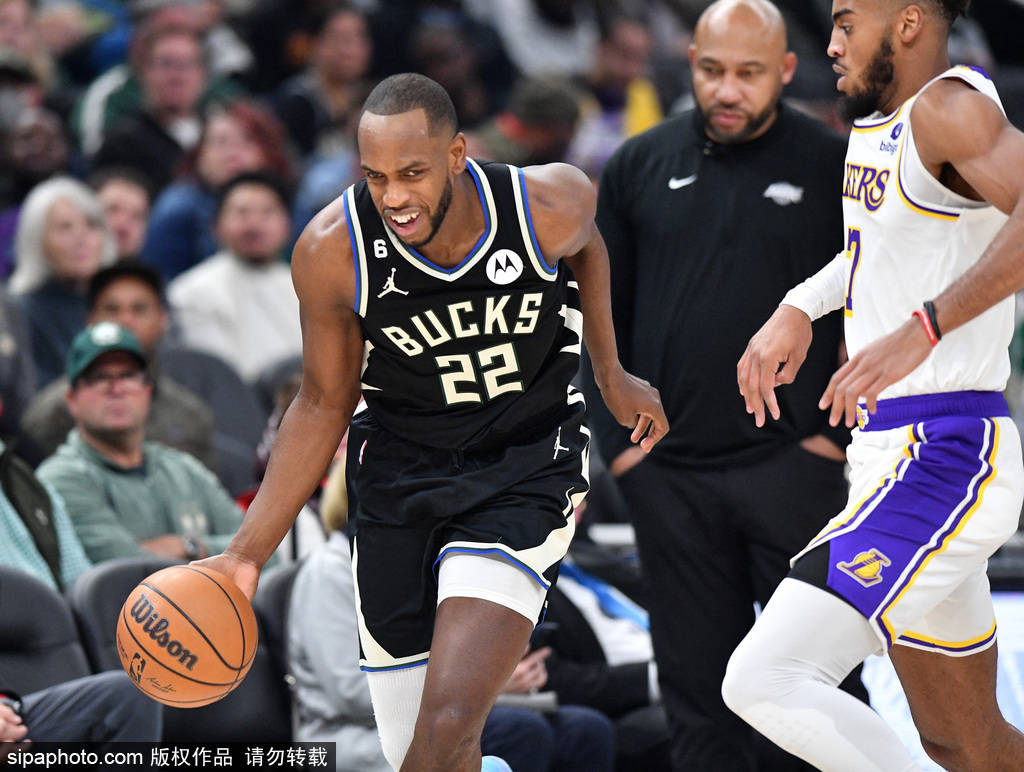 湖人与字母哥的巅峰对决