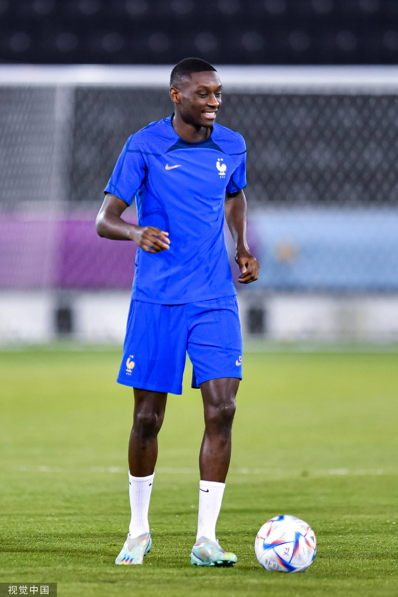 格列兹曼领衔马竞锋线对决蝙蝠军团防线