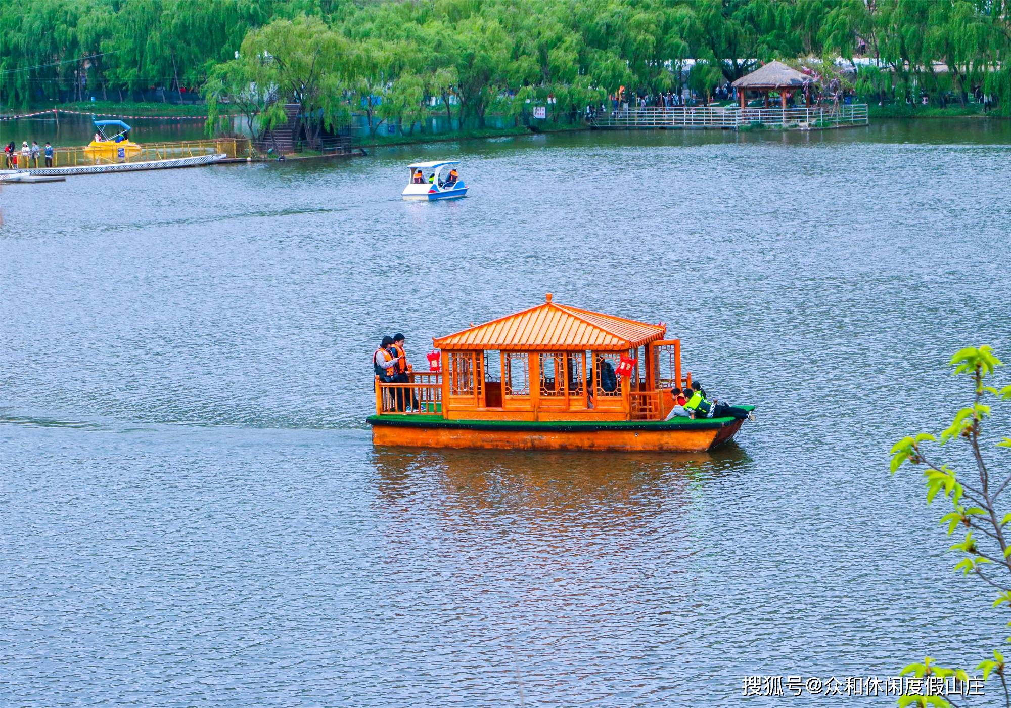二龙湖旅游风景区图片