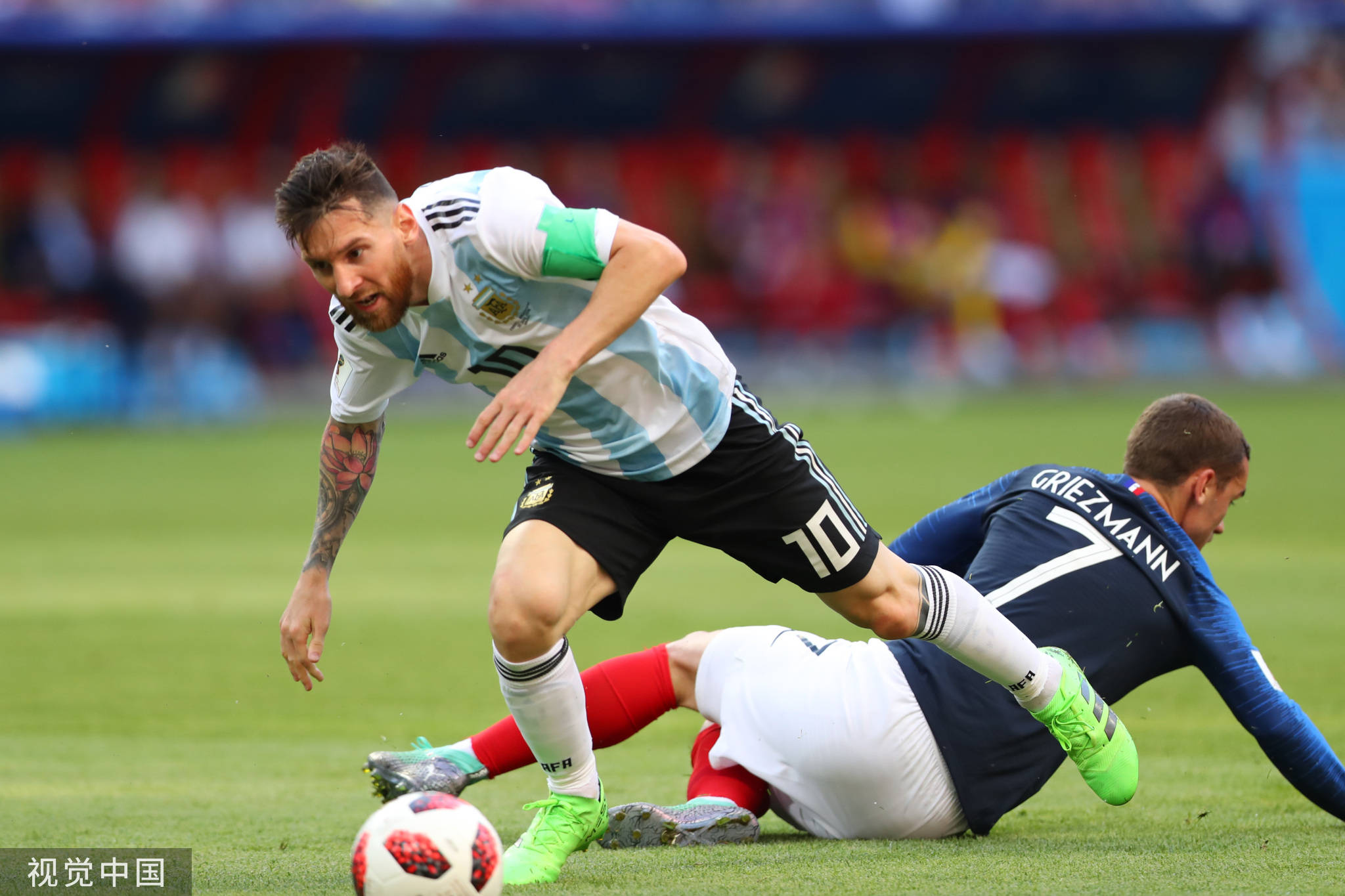 阿根廷与法国队24年世界杯的对决：史诗级比赛回顾