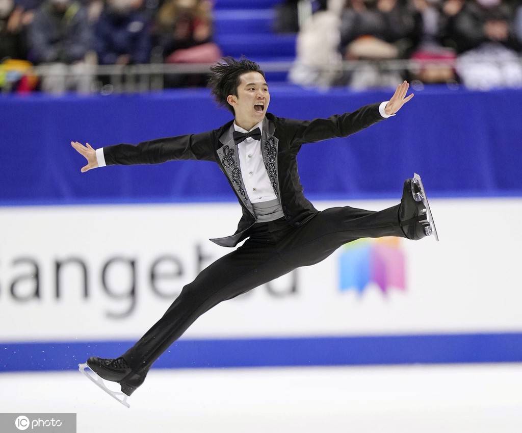 2022全日花样滑冰锦标赛男单自由滑:宇野昌磨夺冠-搜狐大视野-搜狐新闻