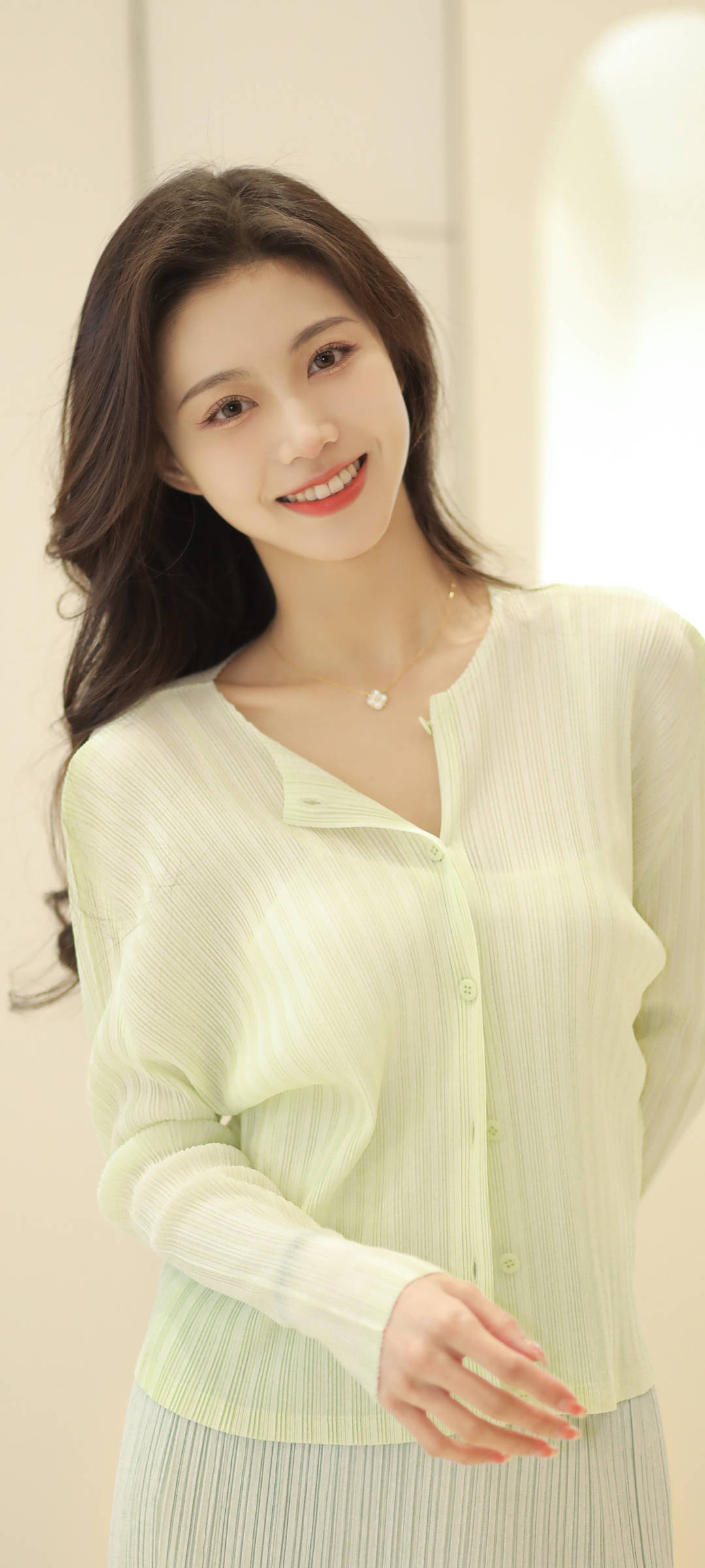 诱人的美少女小姐姐来了清纯动人好漂亮