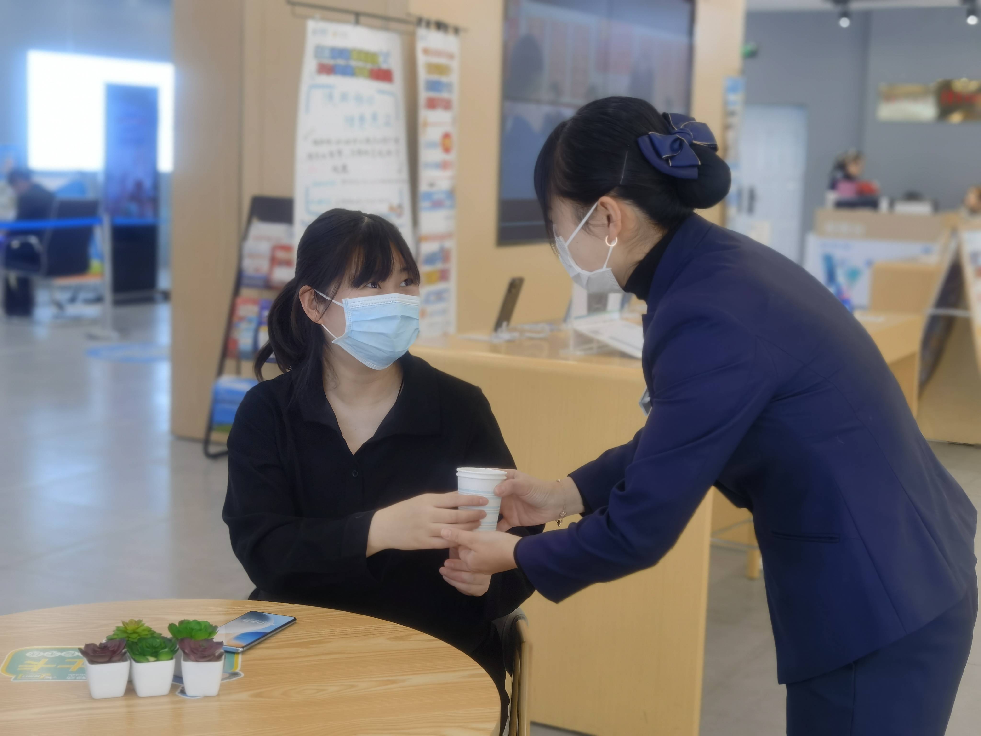 心级服务-渭南移动白水营业厅经理用心温暖您_于洁洁_陕西省_岗位