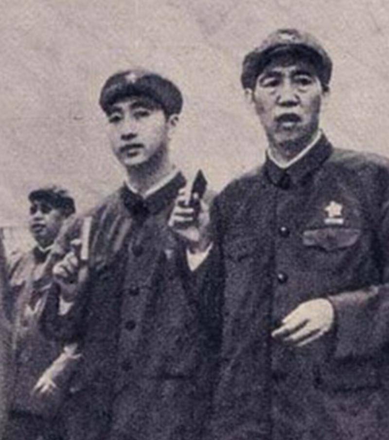 他曾担任上海副市长,1971年被免职_王维国_空军_太行军区