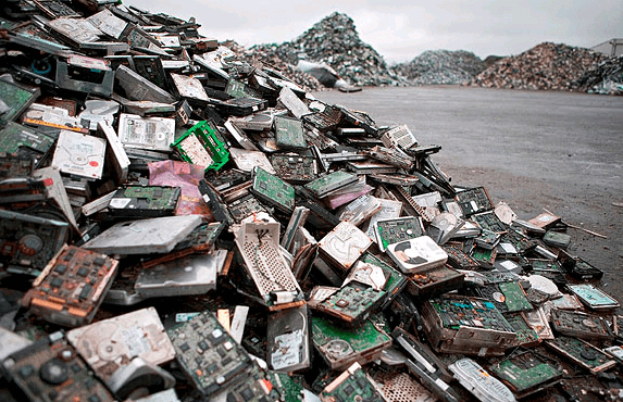 不起眼的电子垃圾,含金量居然比矿还高?_产生的_开采_黄金