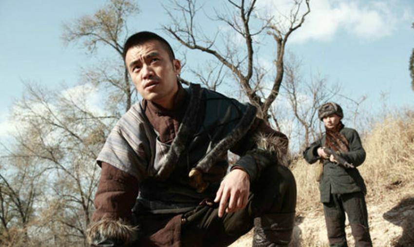 背后放老大黑枪,对军阀釜底抽薪,向百姓征税,巨匪郭清有多猖狂_土匪