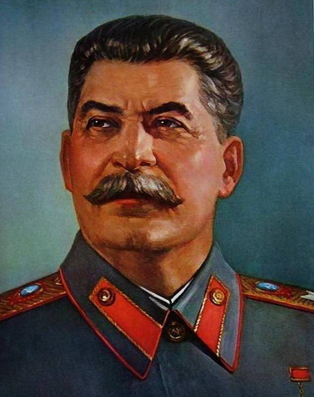 苏联强人斯大林:领导卫国战争,走上工业化强化,却最终留下遗憾