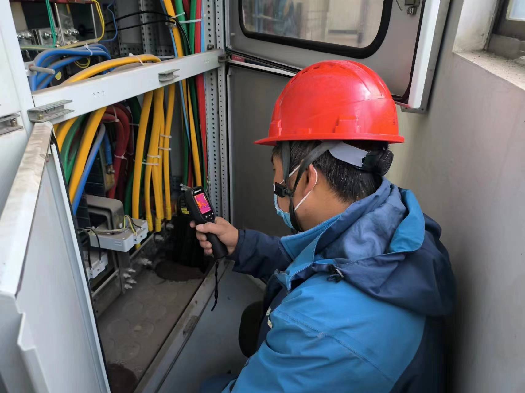 光伏电站运维-太阳能逆变器的检查与维护_原因_系统_现象