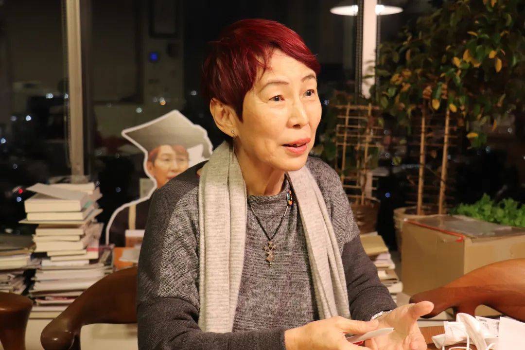 75岁一辈子未婚的上野千鹤子:男女同权,不是让女人变得像男人!