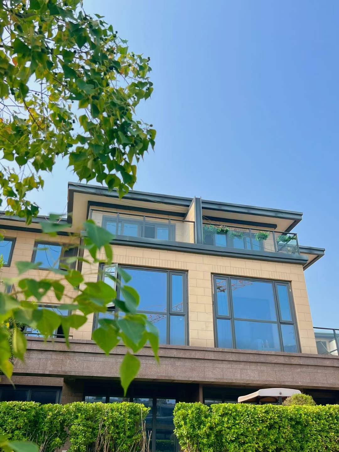 南太湖度假区观湖山体别墅建面210~330㎡排屋-搜狐大视野-搜狐新闻