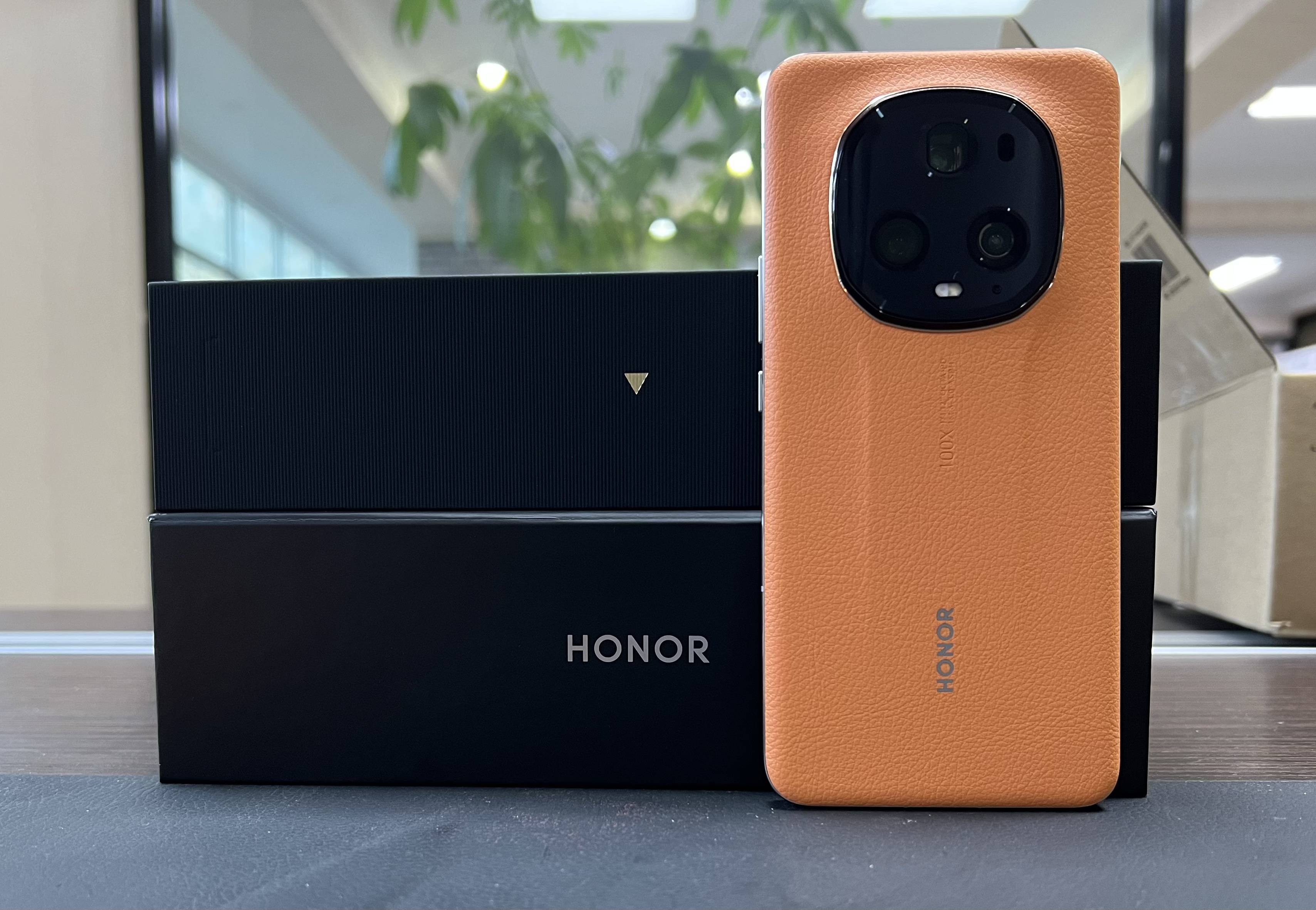 荣耀magic5至臻版开箱:机身质感升级,握持手感舒适_设计_保护_一代