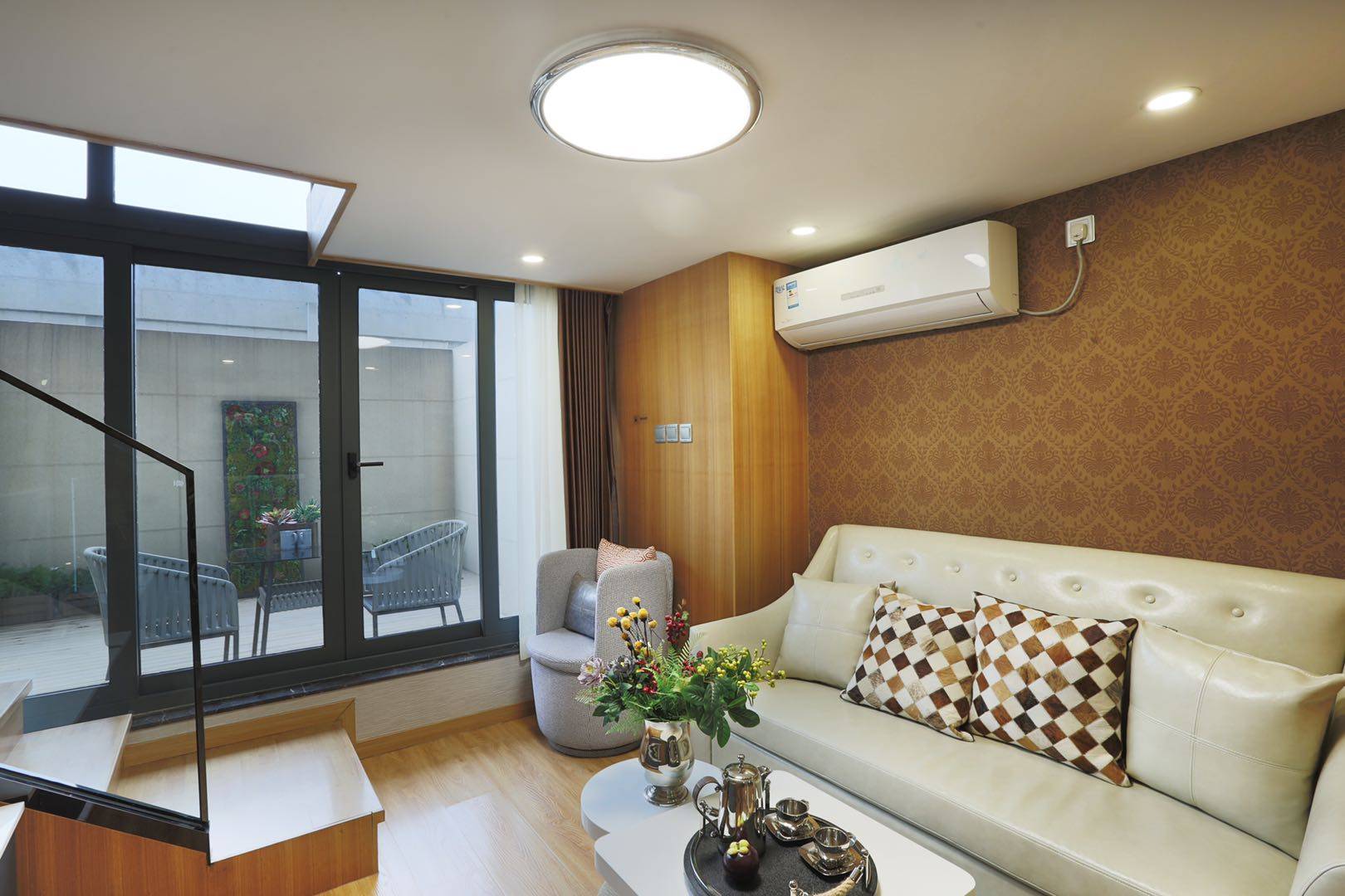 【宝山loft公寓】盘古悦天地 ★★盘古悦天地公寓《售楼中心》欢迎你