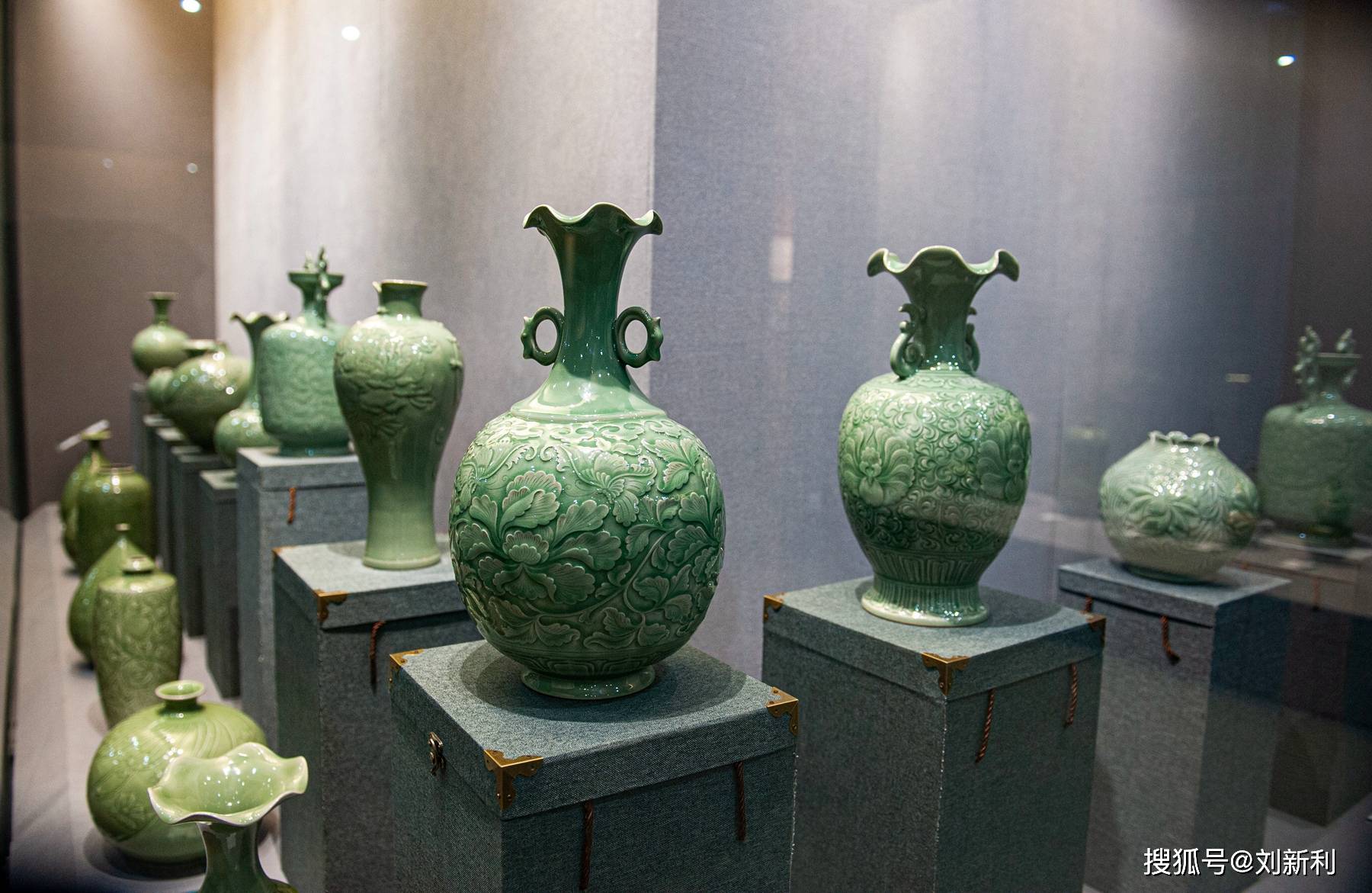 千年耀瓷 熠熠生辉 陕西耀州窑陶瓷优秀作品推广交流展览在西安举办