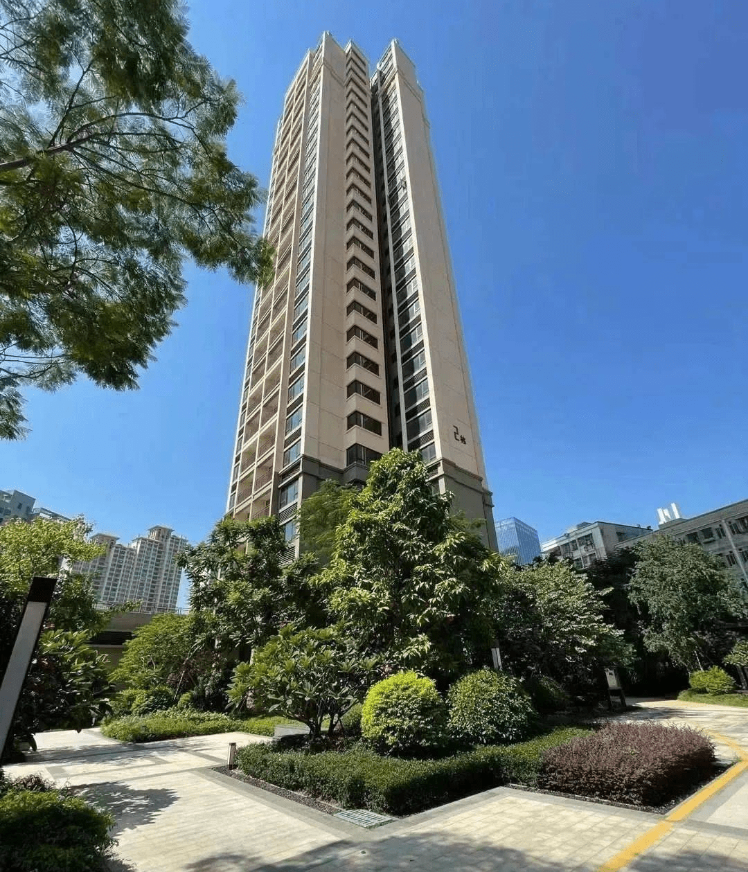 【深圳益田御龙天地】售楼处电话400-022-8887转9999 售楼中心_24小时