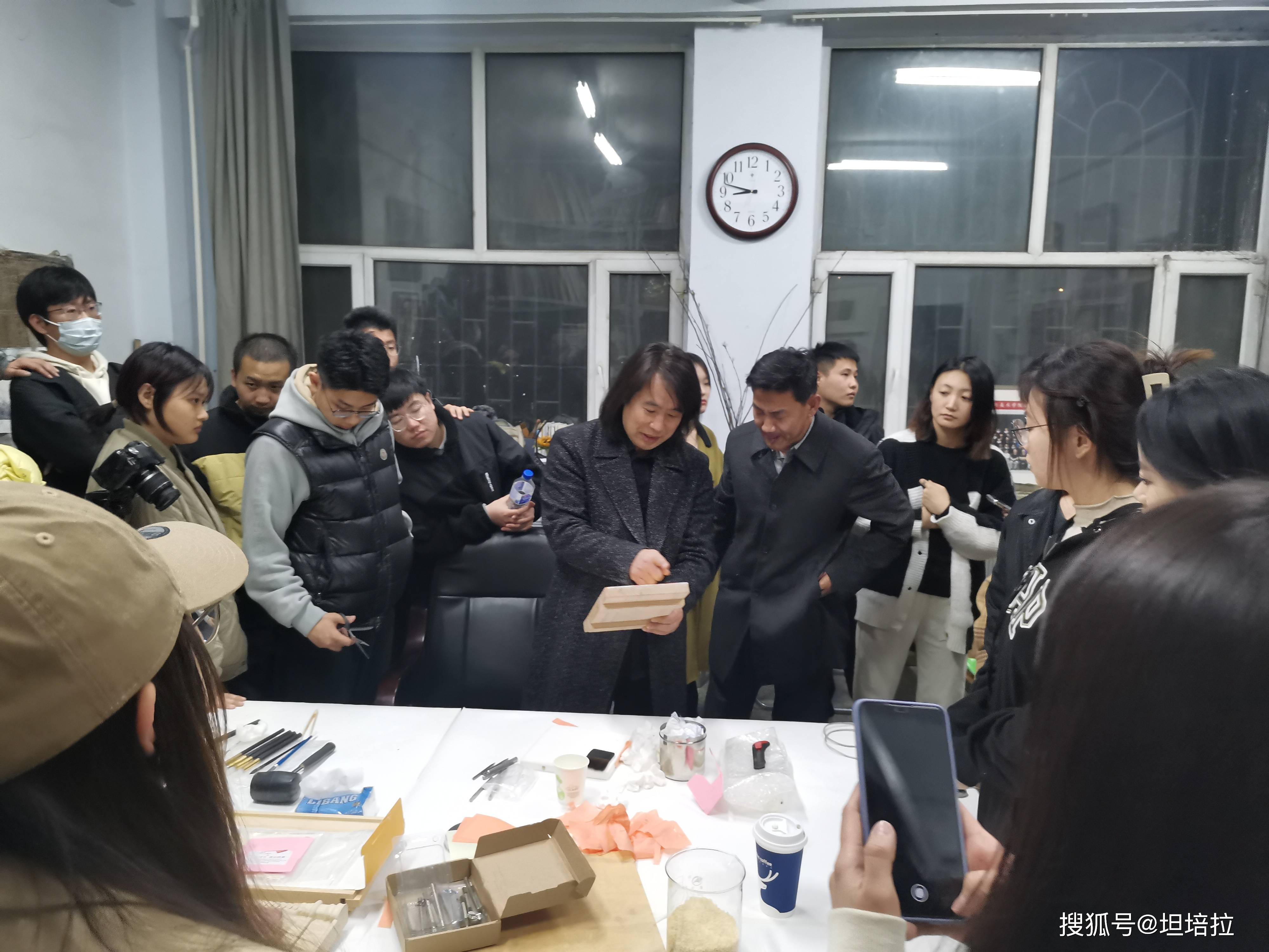 西方绘画丹培拉画家李玉华老师应邀到长春师范大学美术学院讲座圆满